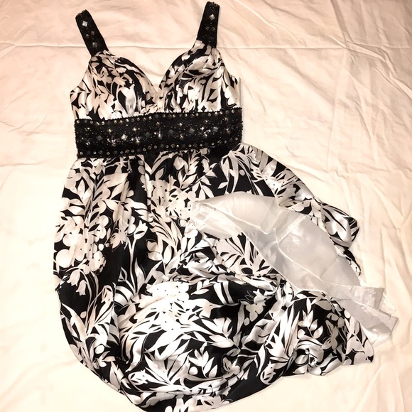 O.C by O.C Maxi silk dress - Picture 1 of 5